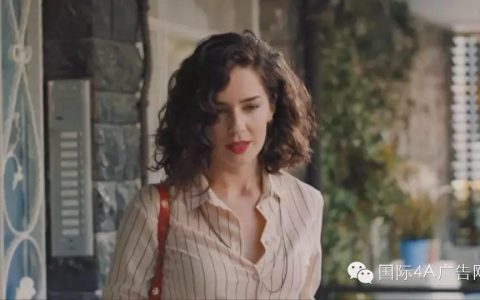 每天一杯咖啡，就这样把美女邻居泡了！雀巢金牌咖啡。（阳狮）