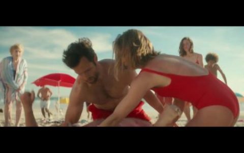 德国AOK幽默护肤广告