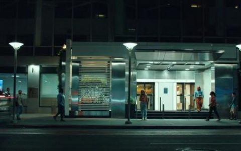 加班现场秒变反加班广告，喜力只用了一句文案