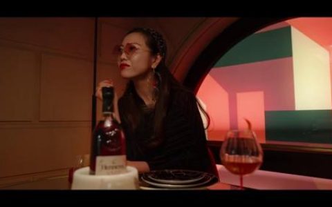 与轩尼诗V.S.O.P一起开启奇幻际遇